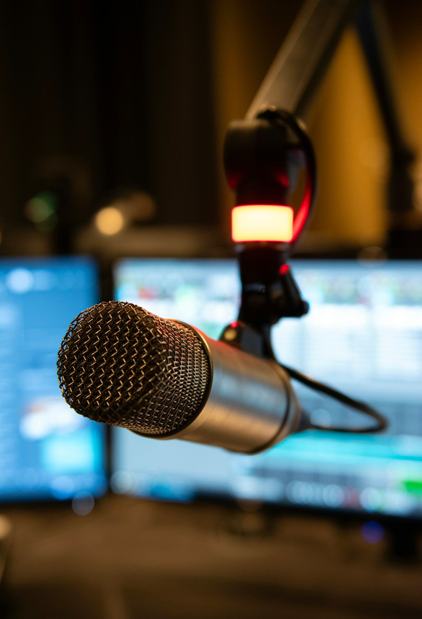 10 Reasons to Tune into Peace FM Today